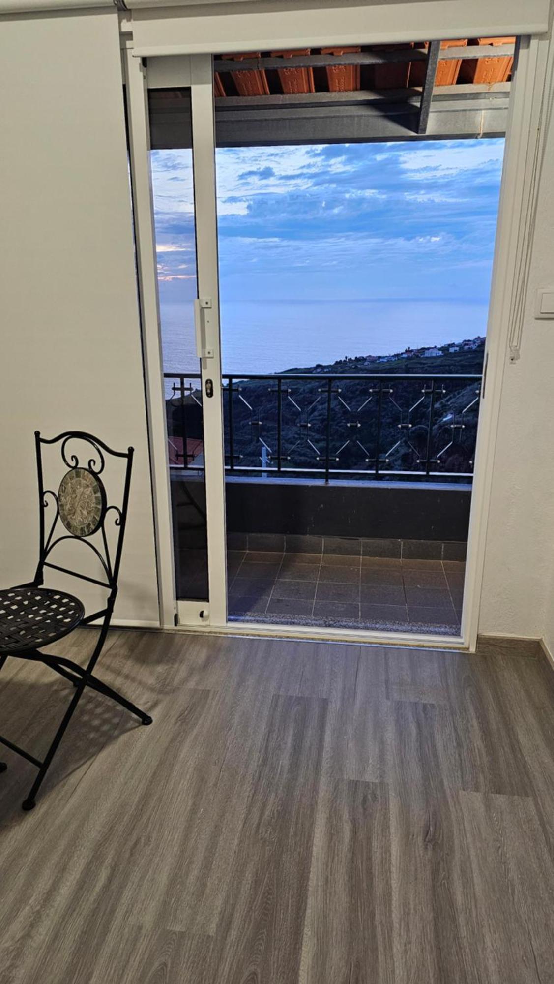 شقة Sunset Star With Sea View كالهيتا المظهر الخارجي الصورة