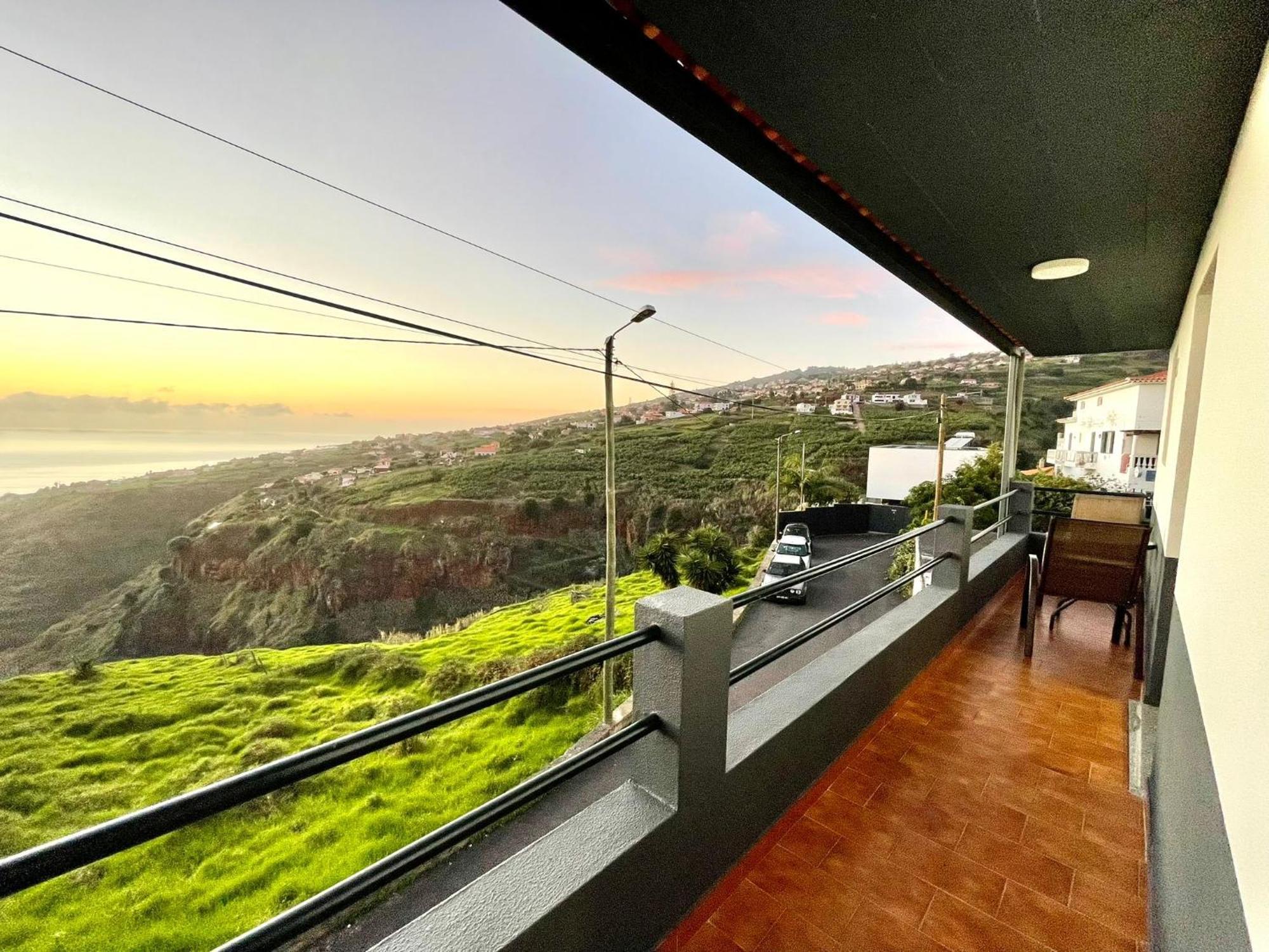شقة Sunset Star With Sea View كالهيتا المظهر الخارجي الصورة